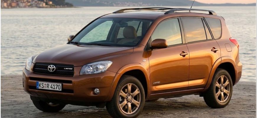 Toyota RAV4 III с пробегом